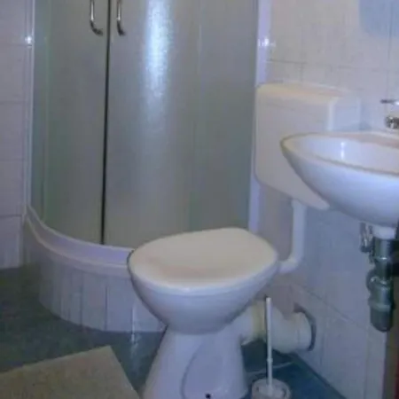 Natali - One Bedroom With Balcony App7 Podaca