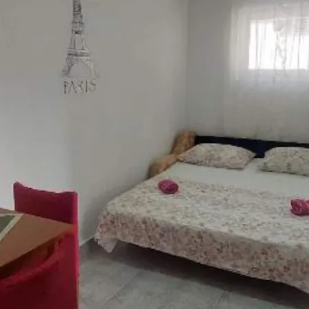 Apartamento Natali - One Bedroom With Balcony App7 *